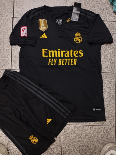 Conjunto Fútbol Real Madrid Tercera