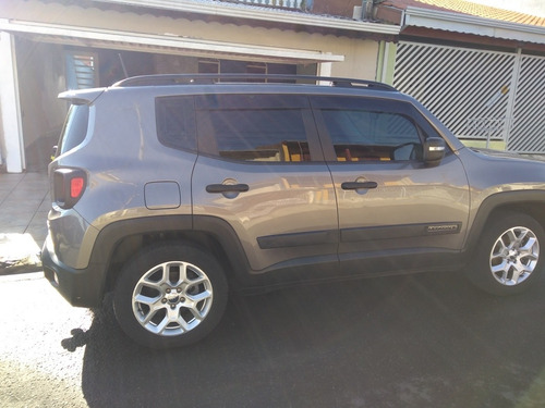 Imagem 5 de 10 de Jeep Renegade 2018 1.8 Sport Flex 5p