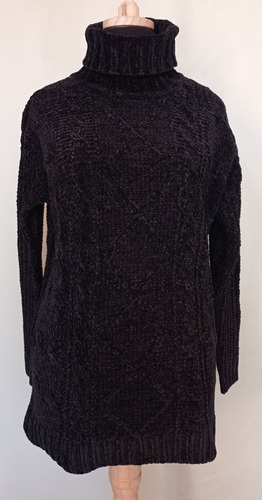 Sweater Negro Cuello Alto