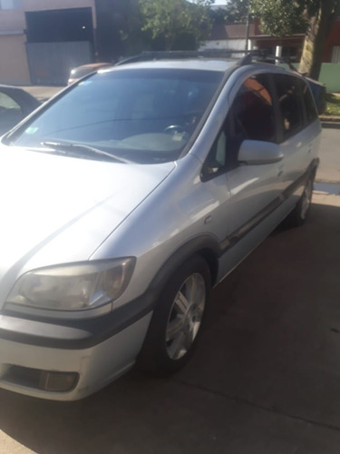 Imagen 2 de 4 de Chevrolet Zafira 2.0 Gls