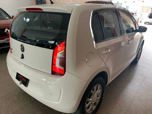 Volkswagen Up! 2015 1.0 High Up! 75cv 5 P