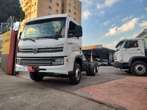 Vw Delivery 13180 Ano 2021 6x2