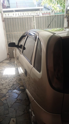 Corsa Maxx Hatch 1.4 Flex Ano 2012