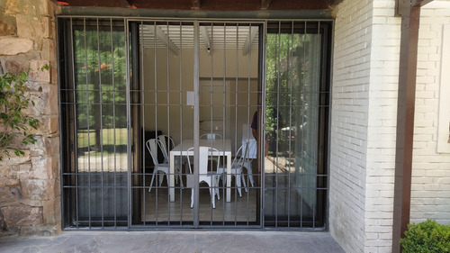 Imagen 4 de 12 de Herrero Construcción Facturas Arquitectos Diseño Herreriaar
