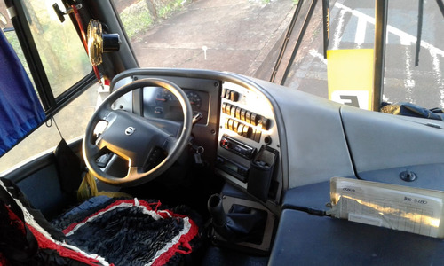 Ônibus Rodoviário Com Ar Volvo B270f 2012/2013 Neobus 49 Lug