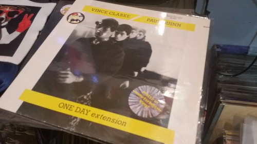 Vince Clarke Paul Quinn One Day (extension) Vinilo Marmolado