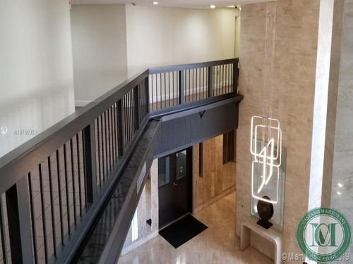 Imagem 10 de 13 de Apartamento - Ap00262 - 34796725