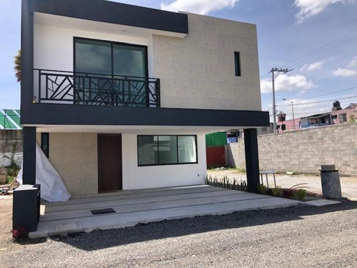 Casa En Venta En Metepec, Residencial Matias, Pre-venta