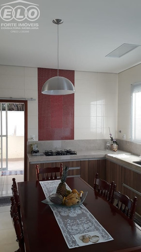 Casa Luxuosa ! Projeto R. Trevisan, Bairro Tranquilo E Arborizado, De Frente Para Praça, Para Você Que Busca Conforto E Modernidade ! Bela Àrea Go - Ca05320 - 69029762