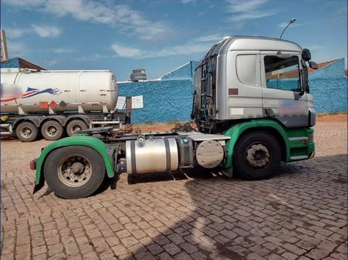 Imagem 2 de 18 de Scania P360 4x2 Cabine Estendida 2013