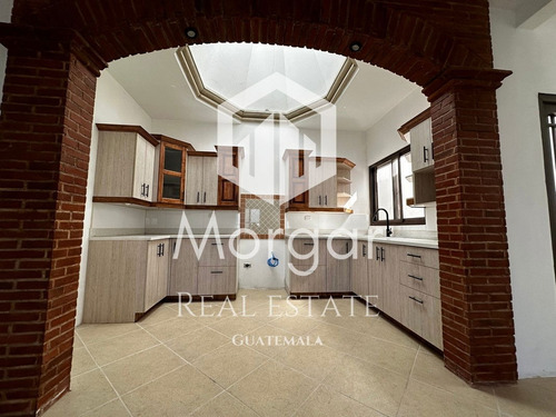 Casa Nueva En Venta En Antigua Guatemala