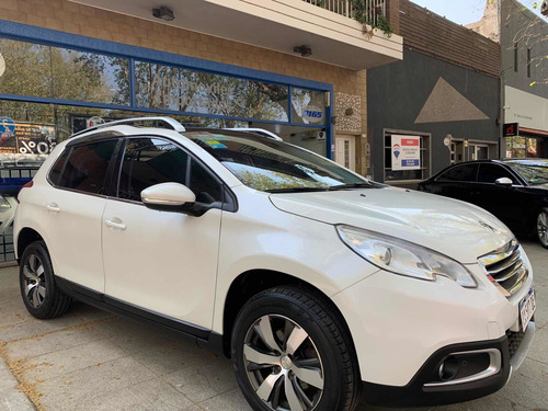 Imagen 3 de 6 de Peugeot 2008 2016 1.6 Feline