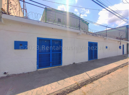 Casa Con Local Comercial,en Venta En La Mata Cabudare Cod 2 - 3 - 25612  Mehilyn Perez