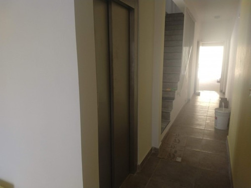 Venta Departamento 2 Ambientes En Villa Luzuriaga