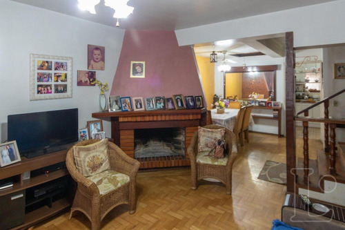 Sobrado Em Camaquã Com 4 Dormitórios - Lu268809