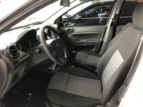 Imagem 10 de 10 de Ford Fiesta 1.0 2012