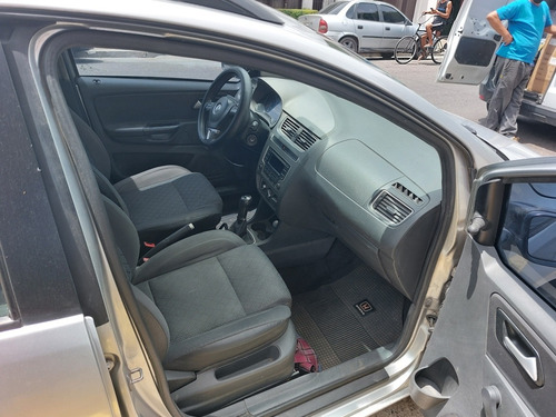 Imagen 7 de 10 de Volkswagen Suran 2013 1.6 Con Gnc