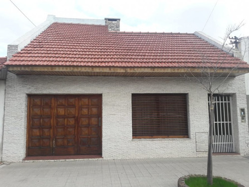 Casa En Venta En Lanús Oeste