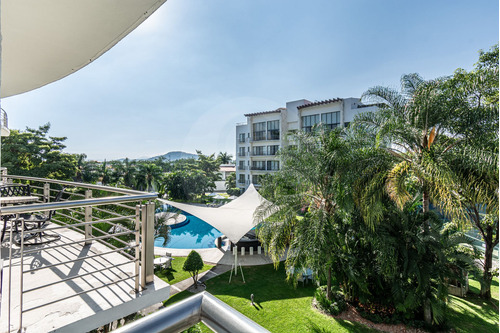 Departamento En Venta En Fraccionamiento Paraíso Country Club