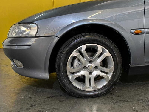 Imagem 2 de 15 de Chevrolet Vectra Millenium