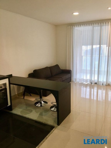 Imagem 4 de 15 de Flat - Itaim Bibi - Sp - 499823