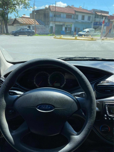 Ford Focus 1.6 One Ambiente Mp3 2009