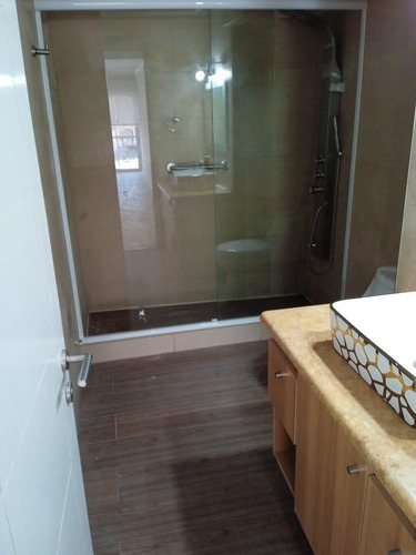 Imagen 13 de 22 de Se Vende Departamento Amplio, Luminoso Y Moderno.
