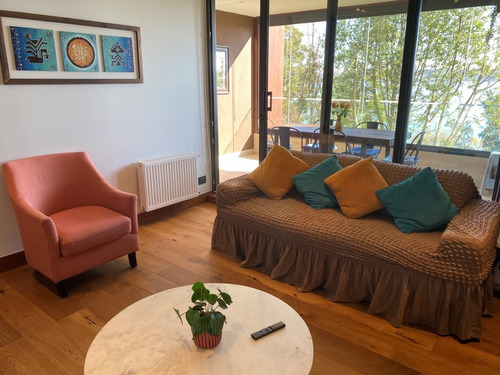 Departamento Frente Al Lago Con Playa Privada