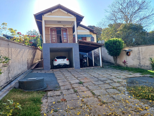 Casa 3quartos 2b