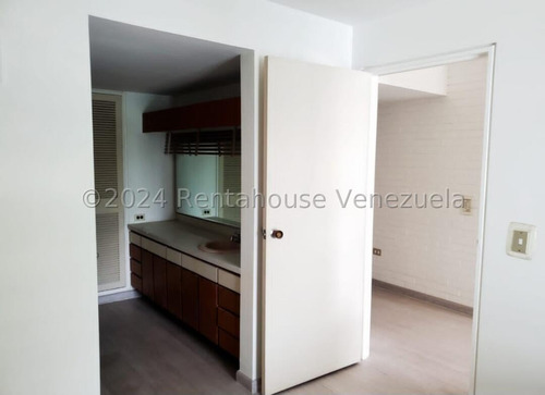 Km Apartamento En Alquiler En Altamira, Distrito Metropolitano