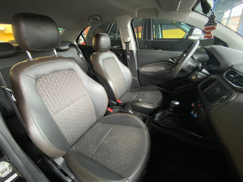 Imagem 3 de 10 de Chevrolet Prisma 1.4 Mpfi Ltz 8v Flex 4p Manual