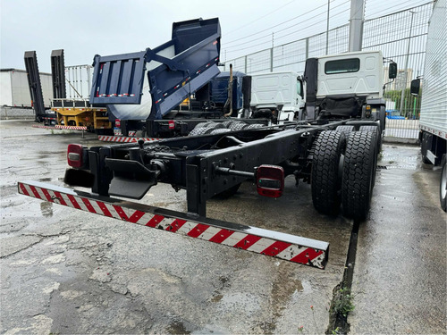 Vw 31-330 2013 Traçado 6x4 No Chassis