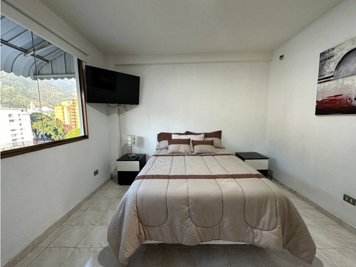 Se Alquila Apto 100m² 2h/2b/1e Los Palos Grandes