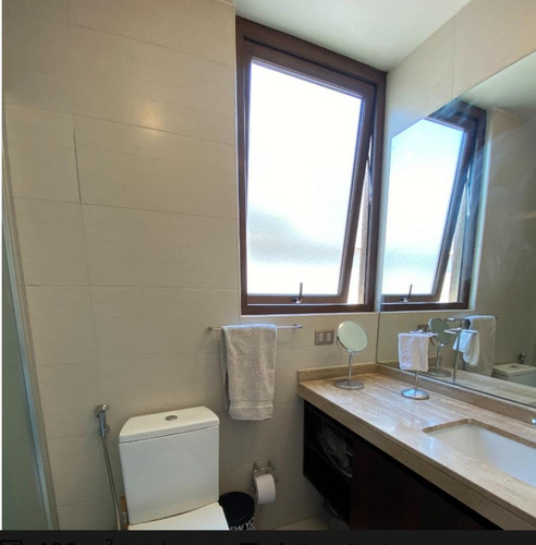 Se Vende 3d, 3b + Servicio, Piscina, Quincho