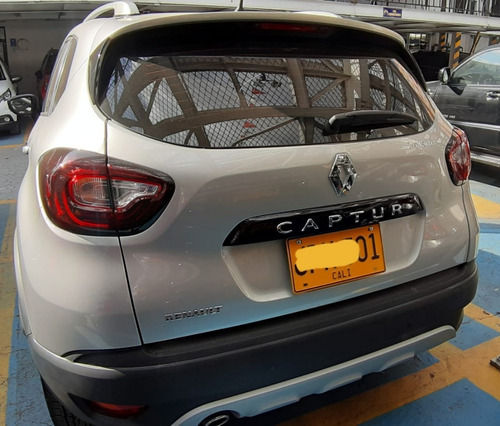 Renault Captur Zen 2.0cc Mecánica