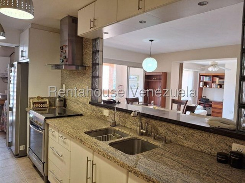 Se Vende Apartamento Prados Del Este. Mb