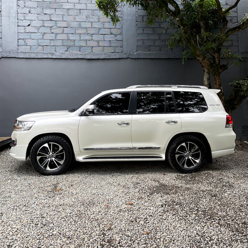Toyota Lc 200 Vx.r Platinum Edition B2+ 2020