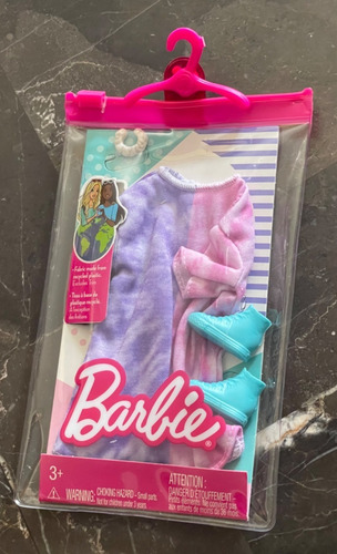 Barbie Moda Ropa Y Accesorios Blusón Pulsera Y Botines