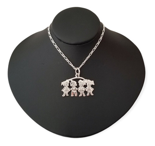 Collar Unisex Con Dije Modelo Tres Niñas Y Un Niño En Plata