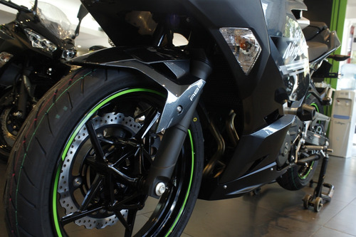 Imagen 11 de 19 de Kawasaki Ninja 400 Abs 2022 -bk- En 18 Cuotas Sin Interés-