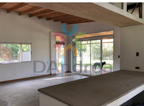 Imagen 2 de 14 de Venta / Oportunidad Quinta A Terminar En Mercedes Bs As
