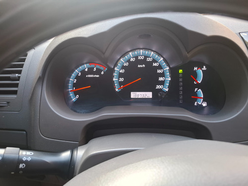Toyota Sw4 2013 Cuero 4x4 171cv