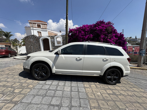 Dodge Journey 2.4 Sxt 7 Pasajeros At