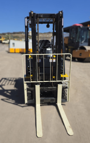 Montacargas Yale Gdp25mx 5500 Lbs. Diesel