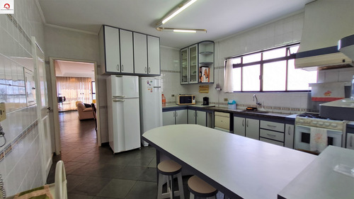 Imagem 14 de 18 de Praia Das Pitangueiras, Guarujá, Próximo Ao Mar, 3 Dormitórios (1 Suíte), Sala Para 3 Ambientes, Vista Para O Mar, 2 Vagas, Lazer - Ap05814 - 69325673
