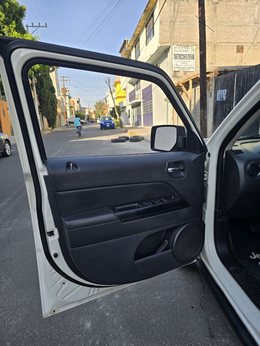 Jeep Patriot Sport 4x2 Cvt