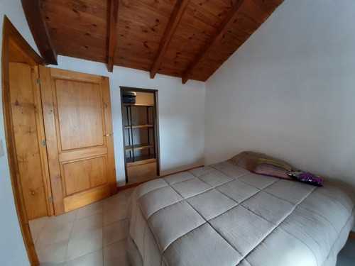 Imagen 8 de 11 de Casa Cerca Del Centro En Ph, 2 Dor, Jardin E/aut. Bariloche