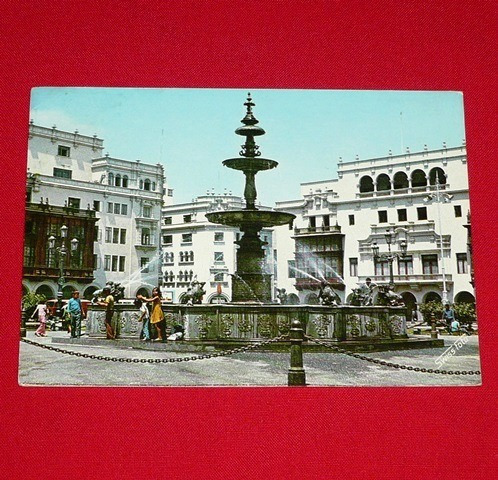 Antigua Postal Pileta Plaza De Armas De Lima Perú 1974 Color