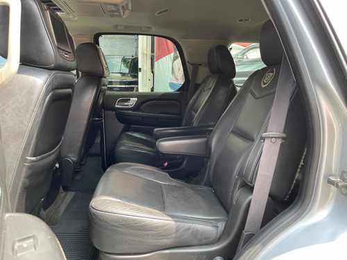 Imagen 11 de 15 de Cadillac Escalade 6.2l Platinum 4x4