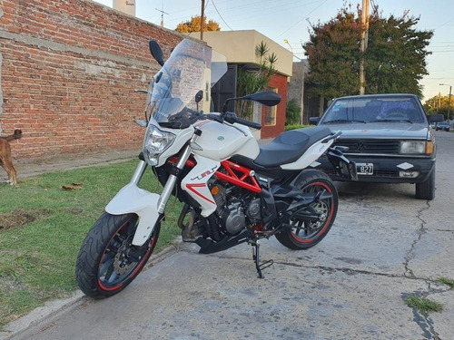 Benelli Tnt 300